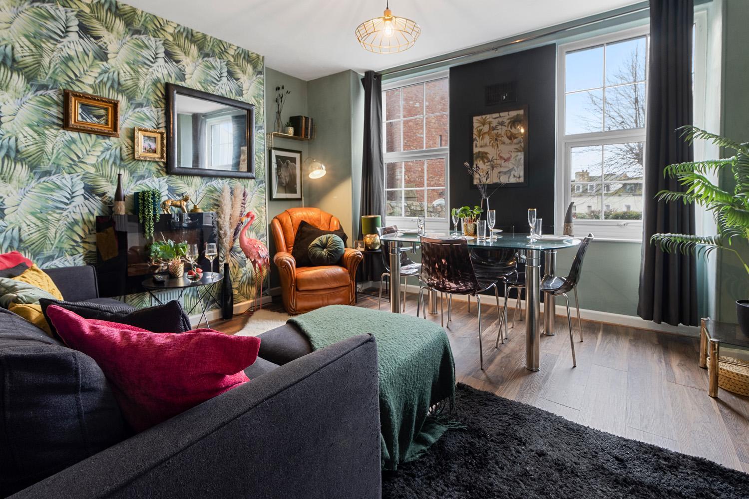 Stylish 2 Bed Apartment Near Beach, Parking, Wifi, Netflix Teignmouth Esterno foto